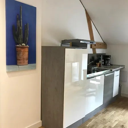 Homestay Meublee Avec Salle De Bain Privative *